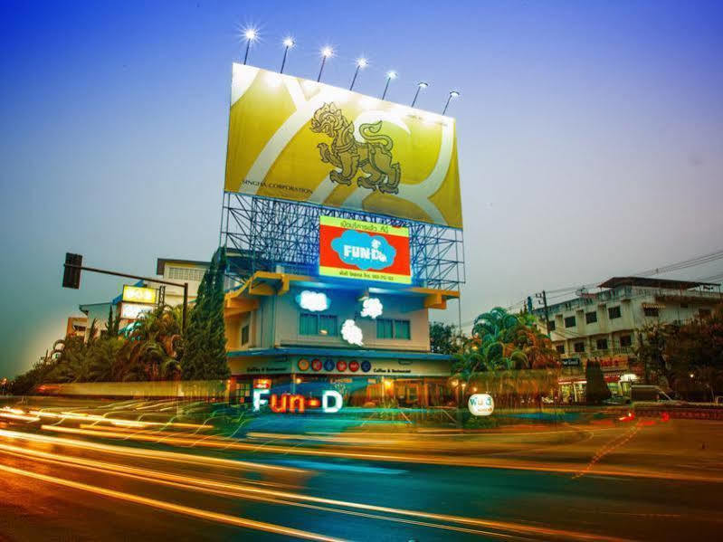 Fun-D Hostel Chiang Rai Exterior foto